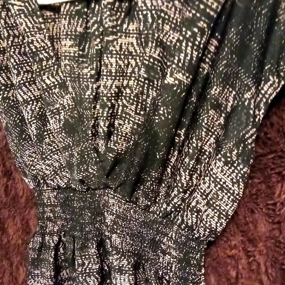 GUESS mini dress, size XS - Picture 2 of 4